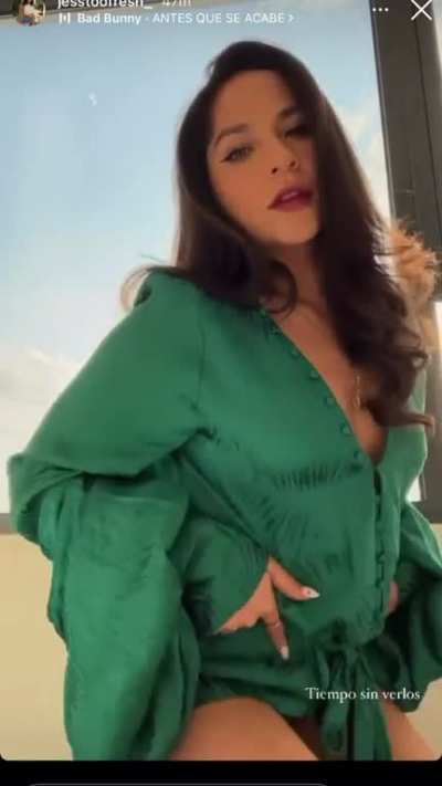 😋