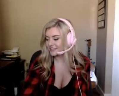 Squeezing those tits