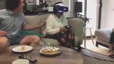Abuela!!?