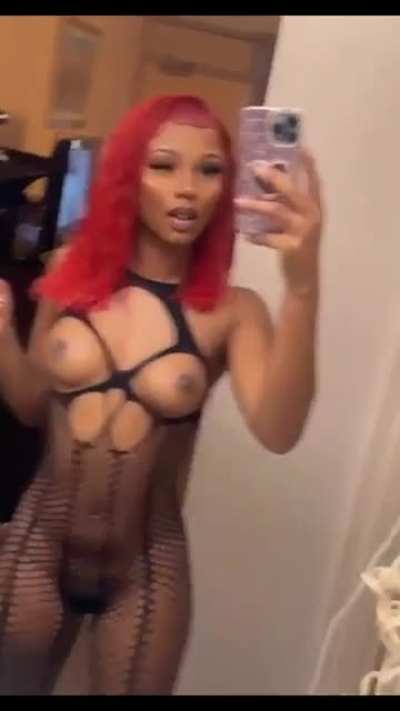 Petite tits
