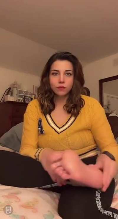 P1 TikTok @prettygirl2226 watched long enough to catch other people cough up enough money to get her to get closer to the camera, then she left soon after