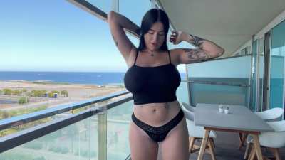Dropping viewbs (boobs with a view)