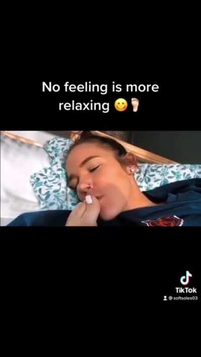 Girls who like other girls feet &amp;gt;&amp;gt;&amp;gt;