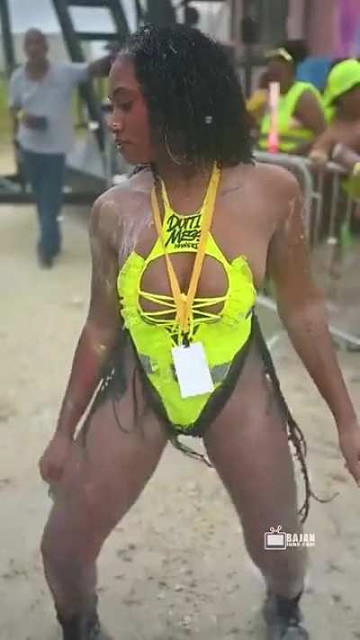 Dee 😍