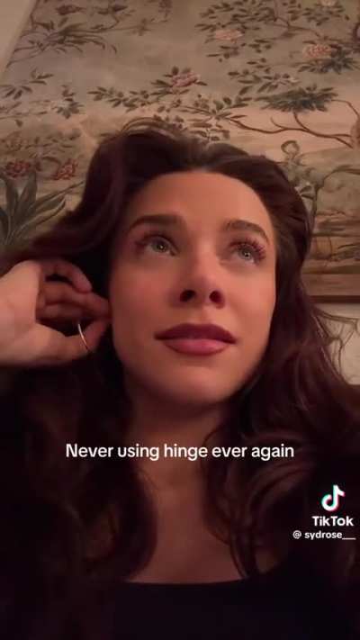 Cringe Hinge