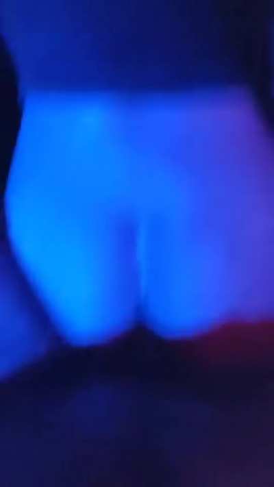 Riskiest Sex of my life, and had to go slow...she was screaming too much [m] [f] 22