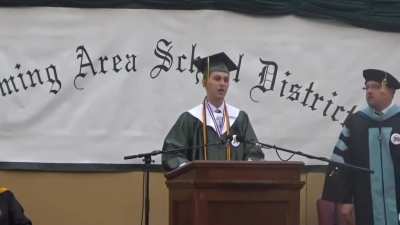 Valedictorian speaks the truth about how the school is preventing students from developing as leaders, gets mic cut and guided off stage