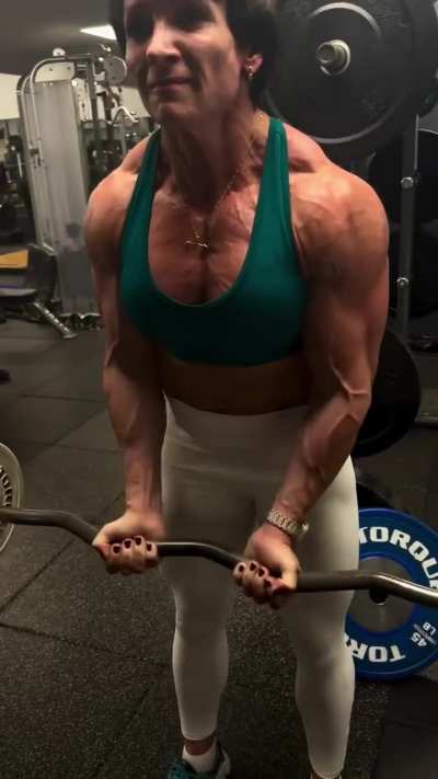 Oksana Piari