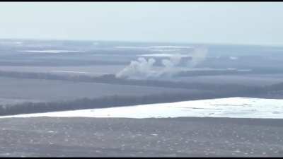 Vugledar ruzzian garbage attack&hellip; -35 vehicles 🔥