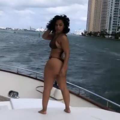 Mhm