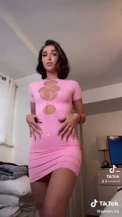 Damn🤤