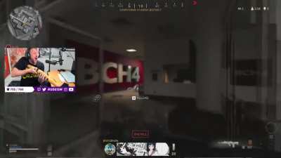 I built a baguette into a motion controller to play Warzone