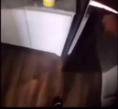 MiChEaL jAcKsOn In ThE fReEzEr