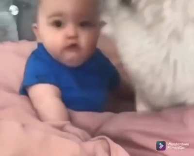 BlOoDTHIRstY wOLF WAITs FOr babY tO gET NicE anD PlumP befORe EatInG hIm