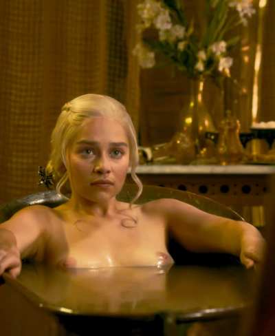 Emilia Clarke - 'Game of Thrones'