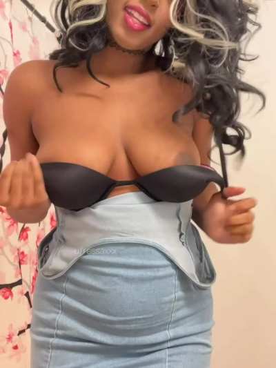 i’m convinced that i’d make the perfect fuckdoll for you