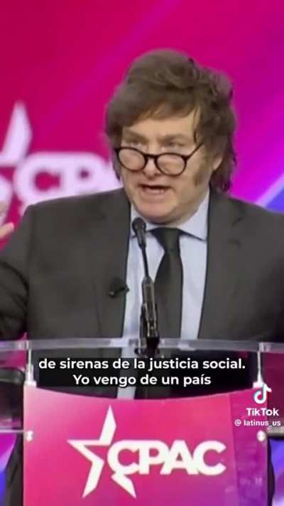 Cuando digo que la 4T es socialista salen muchos chairos con el * en 🔥 pregunt&aacute;ndome la definici&oacute;n de socialismo, siempre te van a decir que est&aacute;s mal a&uacute;n la definici&oacute;n de Marx, pero ustedes creen que la 4T es socialista?
