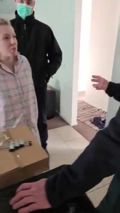 Covid denier plays the pregnancy card while being arrested and fined $20,000 for organizing a protest.