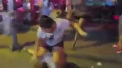 Obnoxious Russian Tourist in Thailand gets taught some manners after he molests the wrong thai woman!!