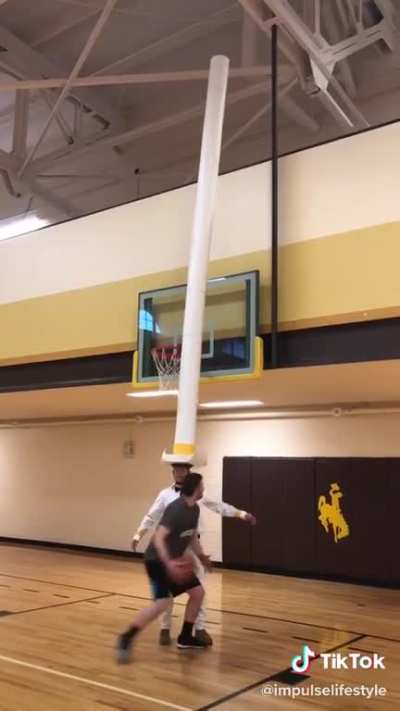 Doug&rsquo;s hat has officially reached 15 feet