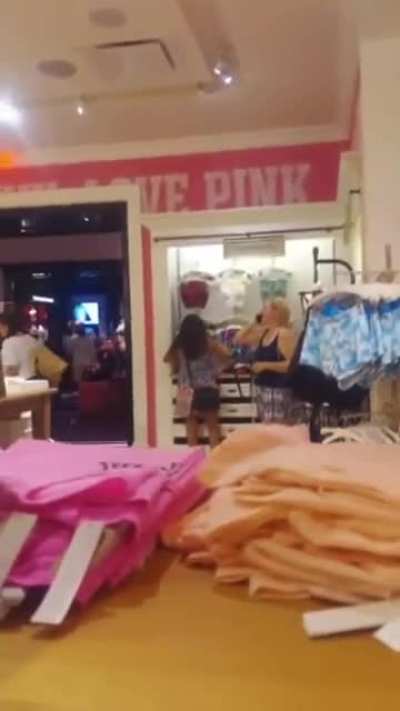 FULL VIDEO: White Woman attacks Black customer in Victoria Secret. Has a mental breakdown after she realizes she&rsquo;s being recorded. Police refuse to escort her out of the mall.
