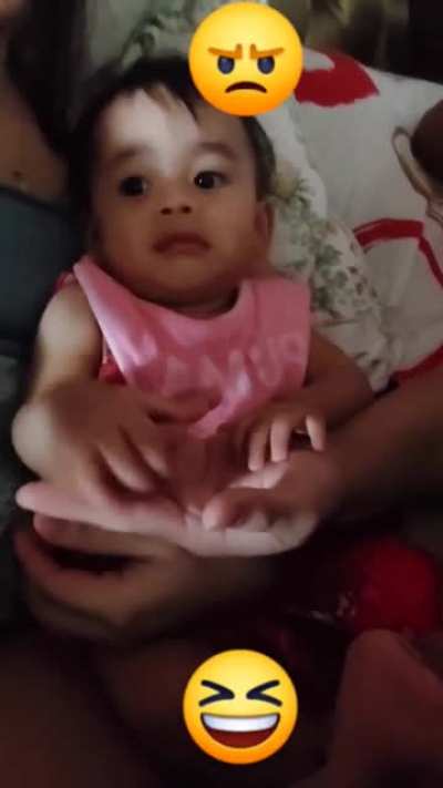 I'm trying to watch, stop it!