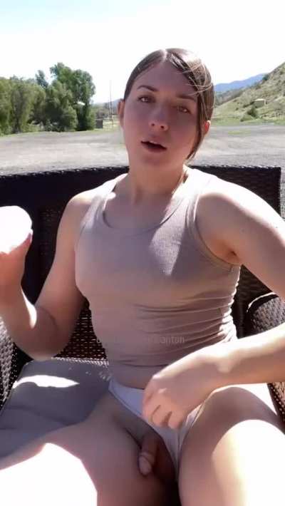 Outdoor girl