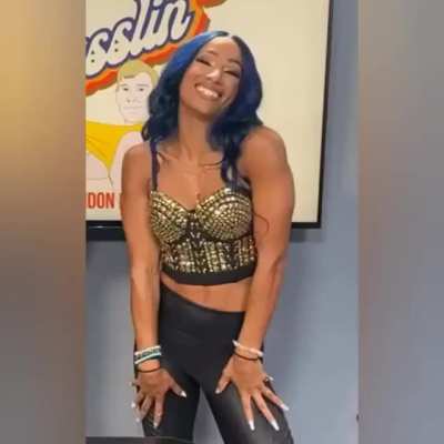 Sasha banks