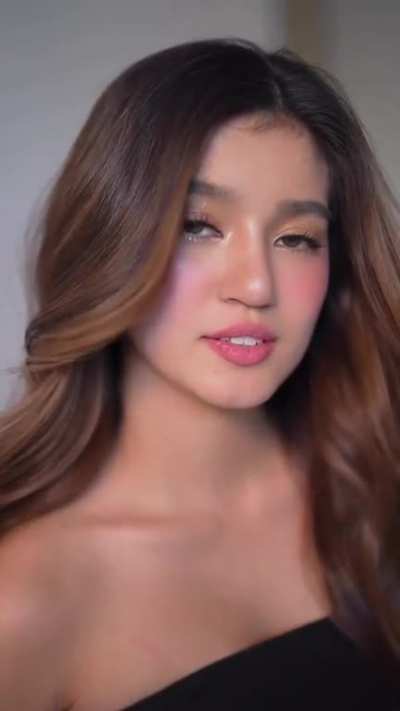 Belle Mariano