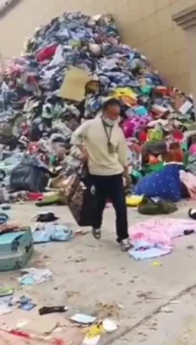 China&rsquo;s zero covid lockdown