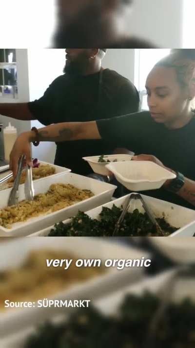 This women opened a non-profit grocery store to feed her community