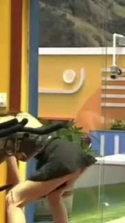 Boa demais