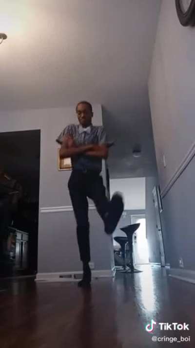 &ldquo;Do that lil dance you showed me for ya auntie&rdquo;