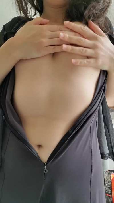 A good night Titty drop for the small tits lover 💝💫
