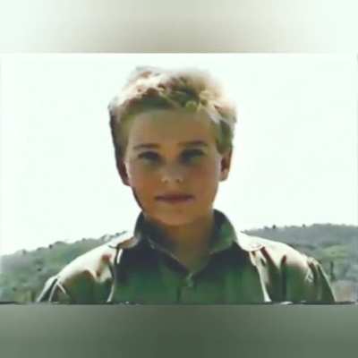 Tim Leach, BBC Bureau Chief for Zimbabwe, interviewed the Ariel kids in 1994. It must have been very difficult for the kids to see something they could not explain, while not being believed by everyone.
