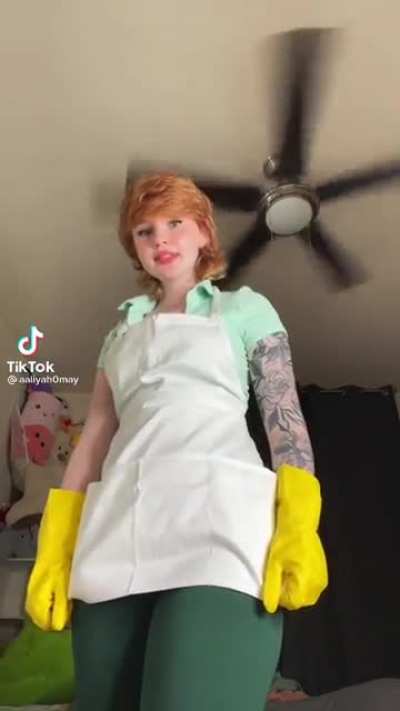 Dexter&rsquo;s mom