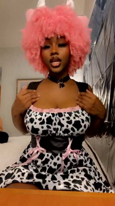 Heavy natural jugs