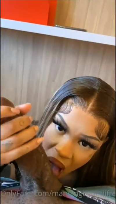 Look at her go