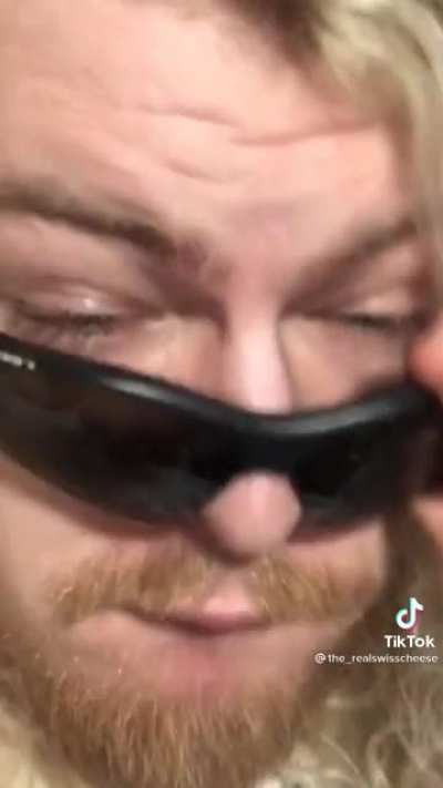 Time traveling fuck boi