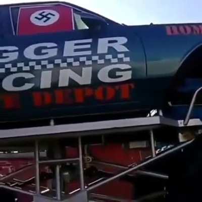 NI**ER RACING
