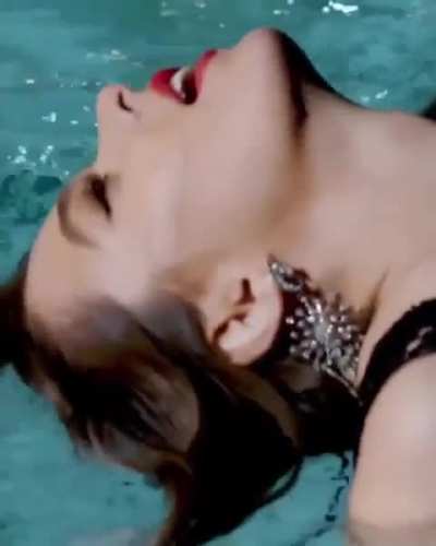 Hailee Steinfeld