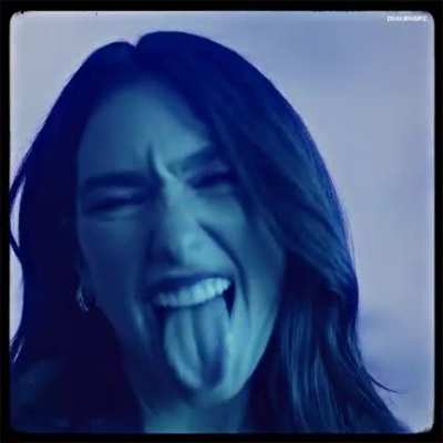 Dua Lipa 