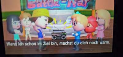 Epic Rap Battle D&auml;vid vs. Mrs. Puff