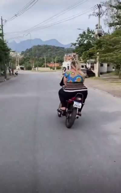 ThisLooksFun 