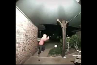 Who was that?!?!?!?