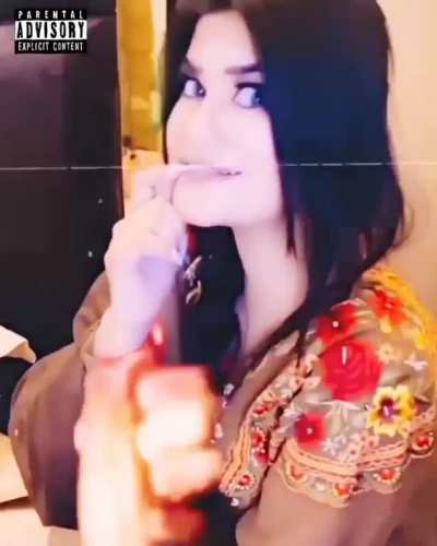 Oh My God! KAUR B😂.Here's new video from me on the most Amazing Rand of Punjabi Music Industry 🔥Saali Niri malai hai Te figure v bamb e ehda💦 Lun Te tel laake ehdi bund maaran da alag hi swaad Auna mittro🍆.Tell me in the comments.More videos OTW🔥(P.S. Bun