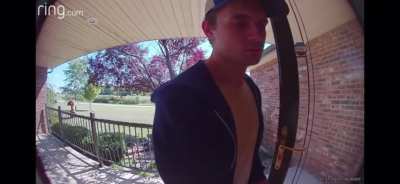 Trespassing ex boyfriend gets shot by girl&rsquo;s father