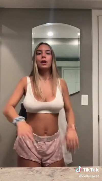 Nice Twerk