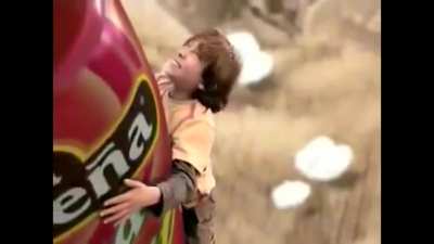 Extra&ntilde;o ese comercial