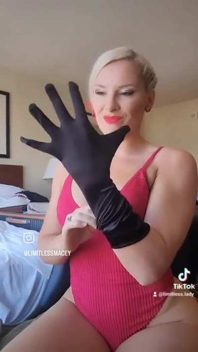 Macey Estrella 
